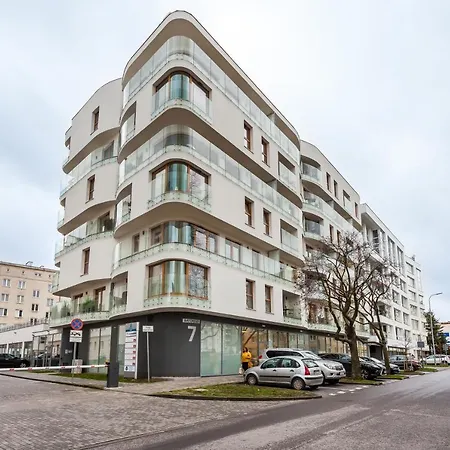 Black&white - Loft Style Lejlighed *