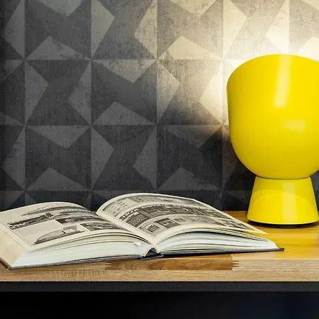 Black&white - Loft Style Lejlighed