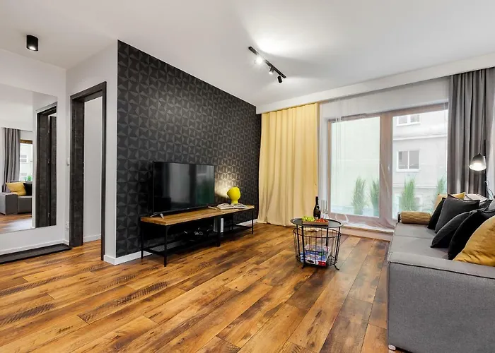 Black&white - Loft Style Apartment