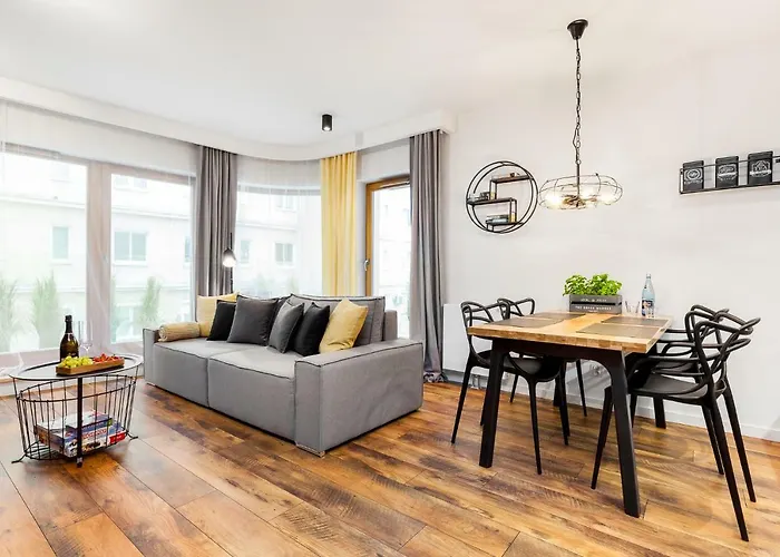 Black&white - Loft Style Apartment